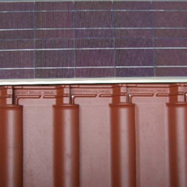 High efficiency color solar cell